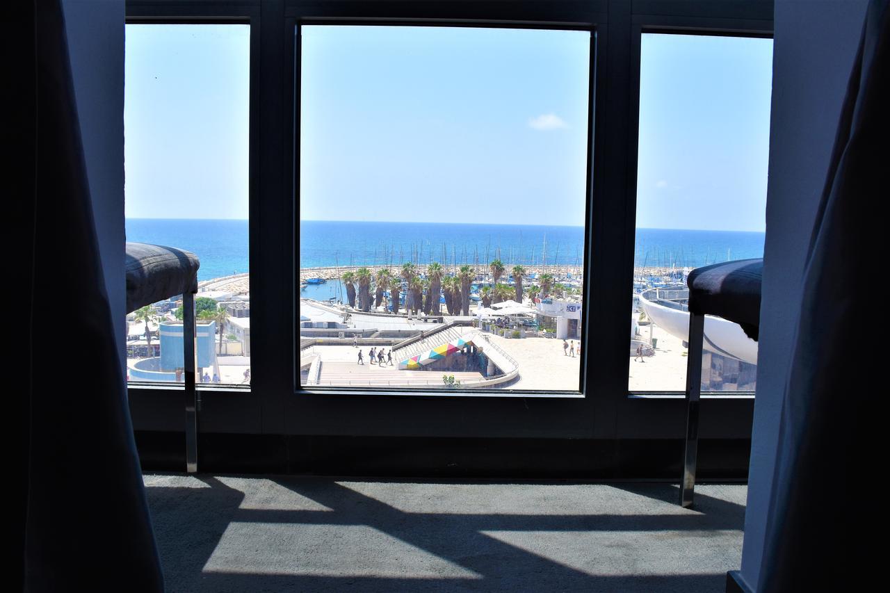 Deluxe Double or Triple with Sea Views,1441403479:JPEG