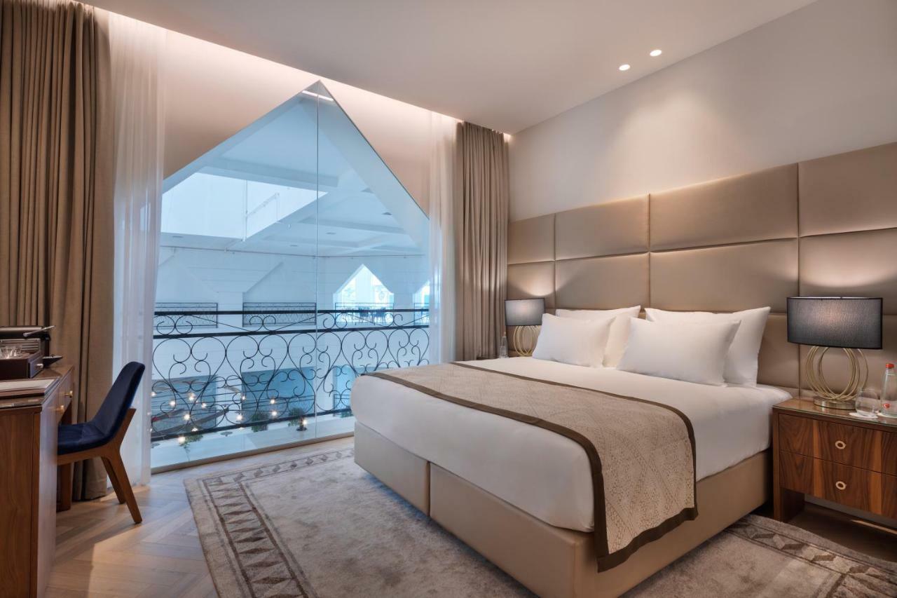 Chambre Double Supérieure avec Vue sur le Hall