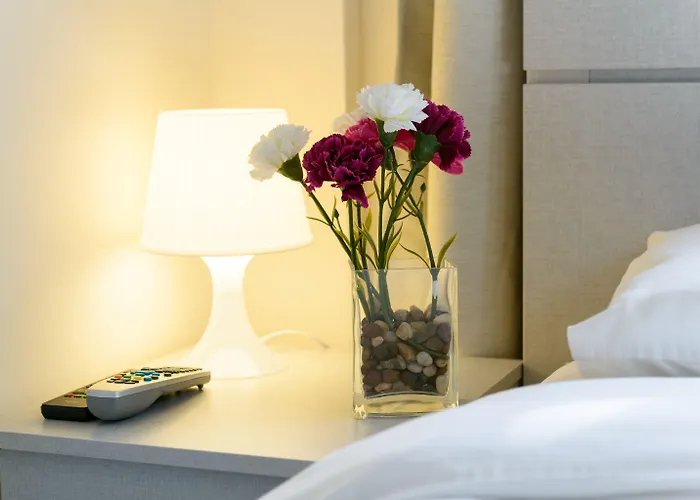 Dizengoff Inn Apartments